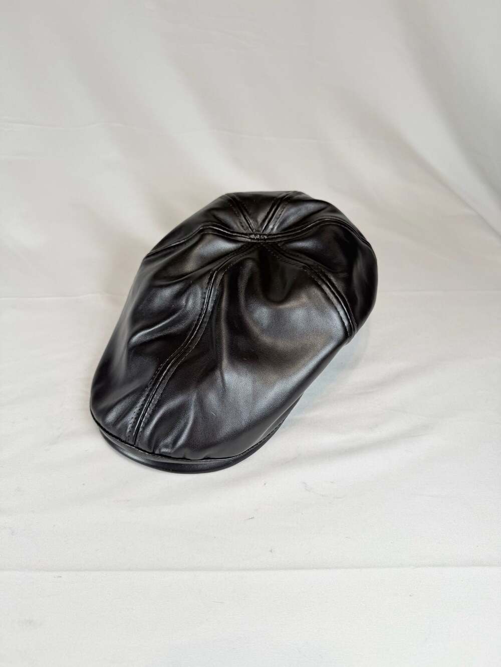 Moto/Edgy Y2K Black Faux Leather Newsboy Flat Cap Hat